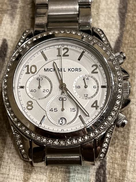 michael kors 10 atm